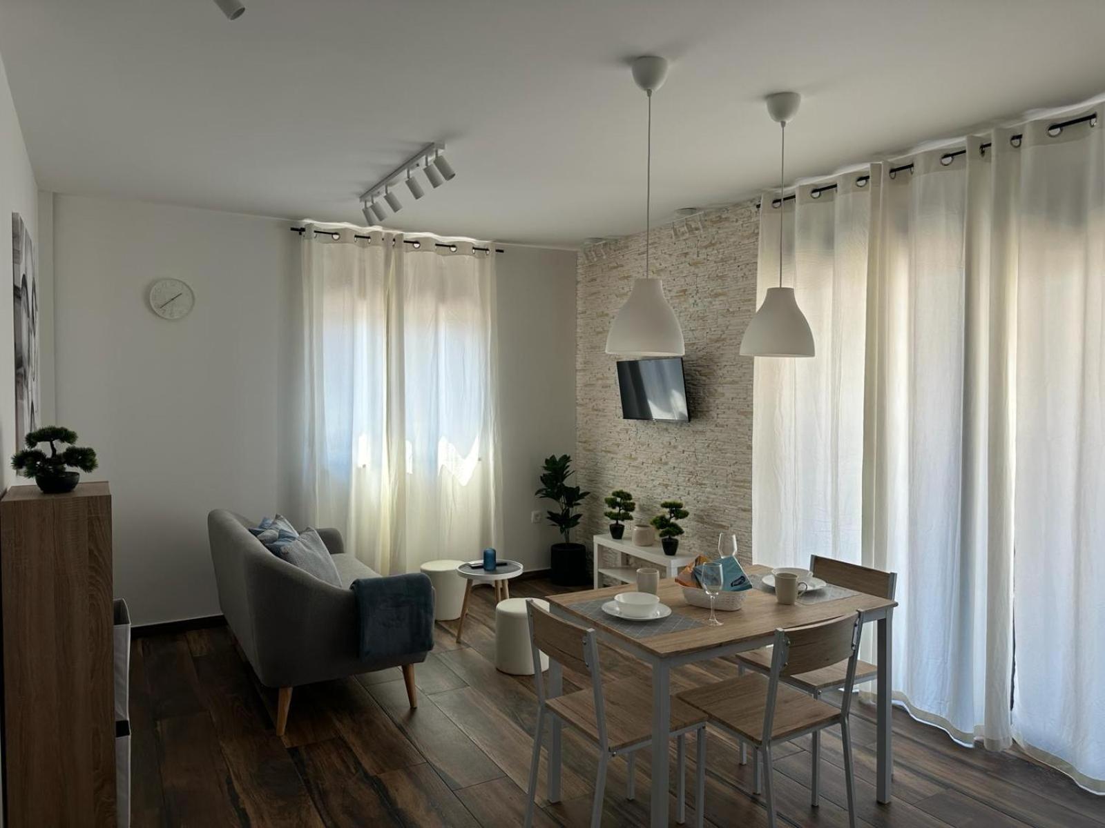 Apartments Harmony Hills Pula Bagian luar foto