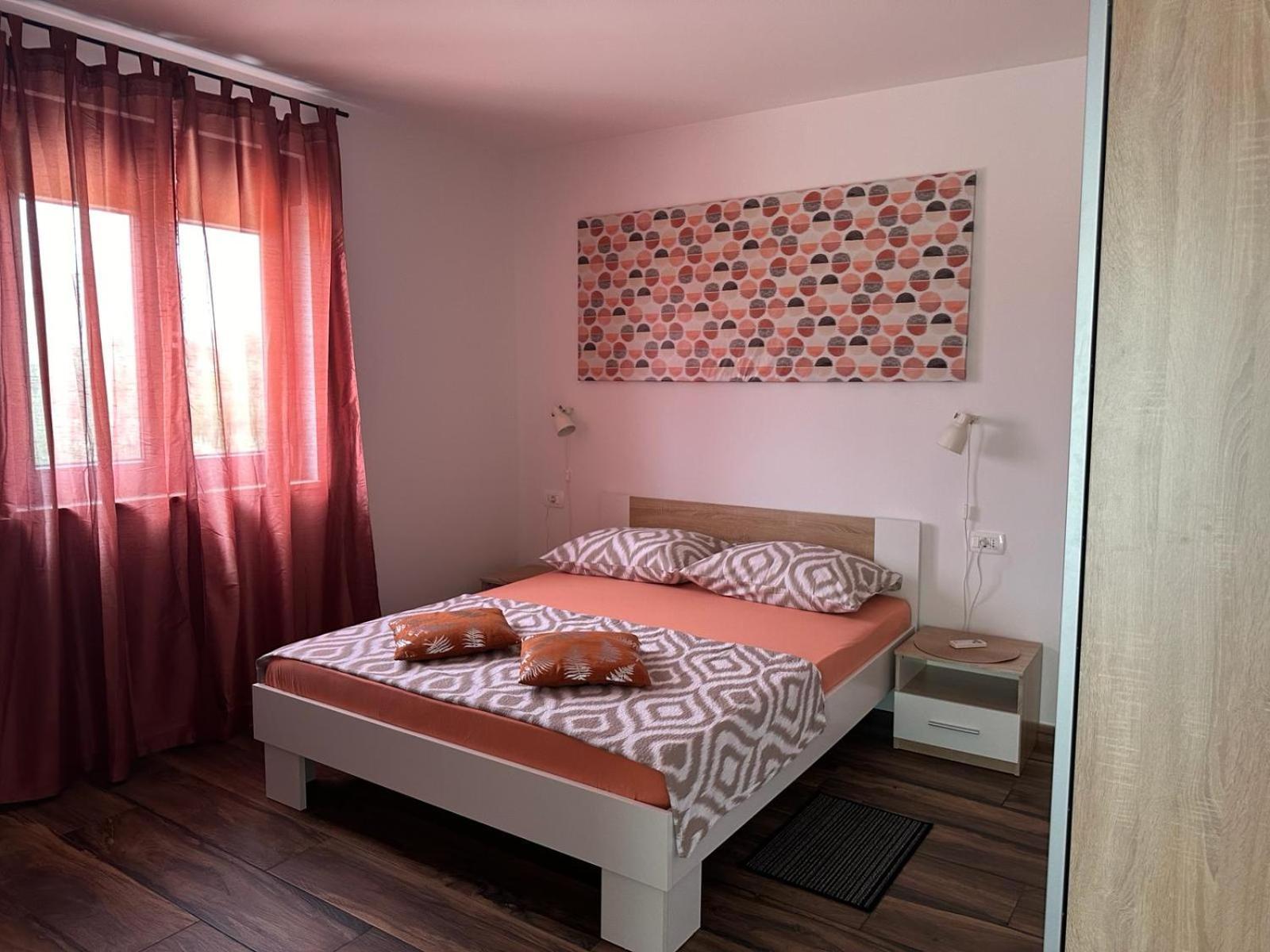Apartments Harmony Hills Pula Bagian luar foto