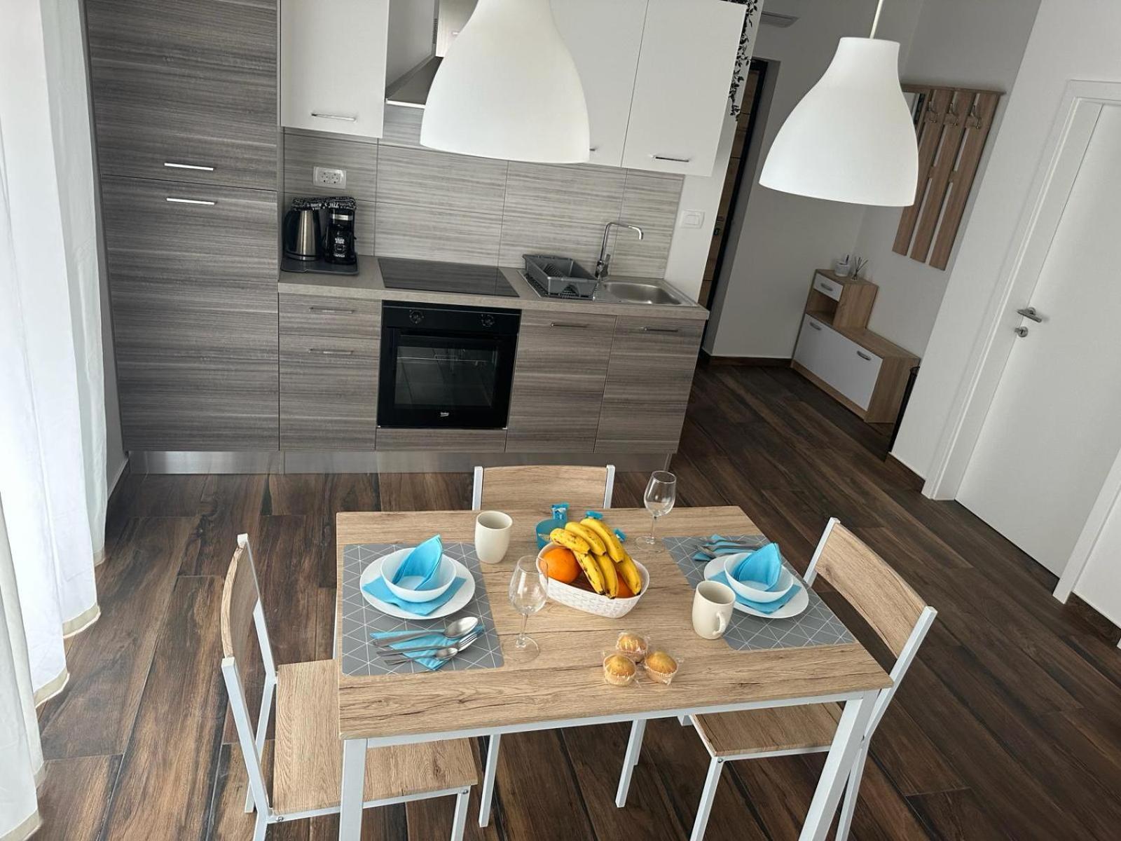 Apartments Harmony Hills Pula Bagian luar foto