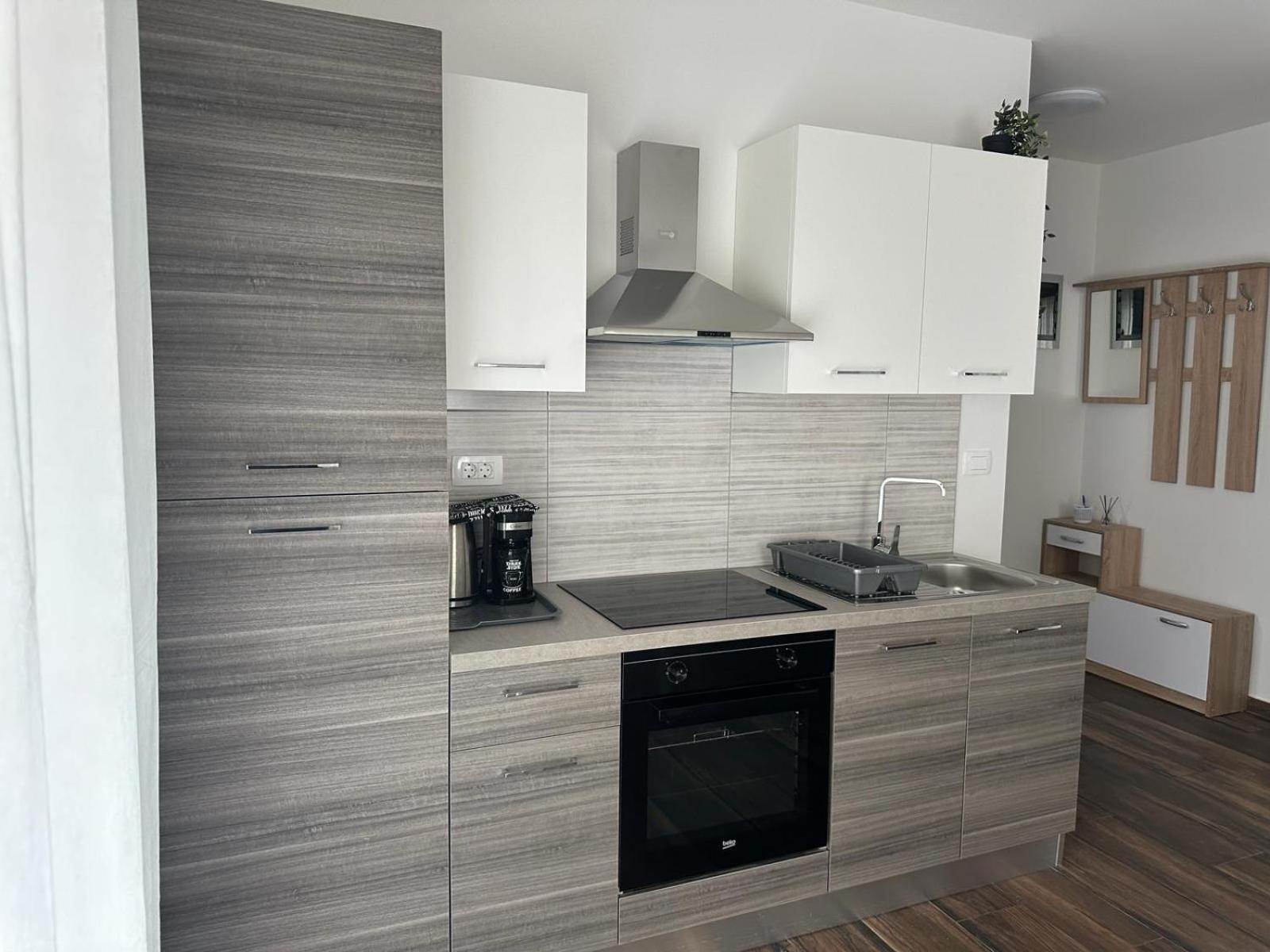 Apartments Harmony Hills Pula Bagian luar foto