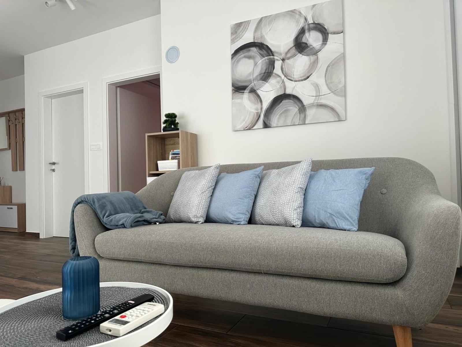 Apartments Harmony Hills Pula Bagian luar foto